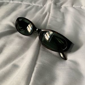 Ray Ban Tortoise Shell Sunglasses 1980s